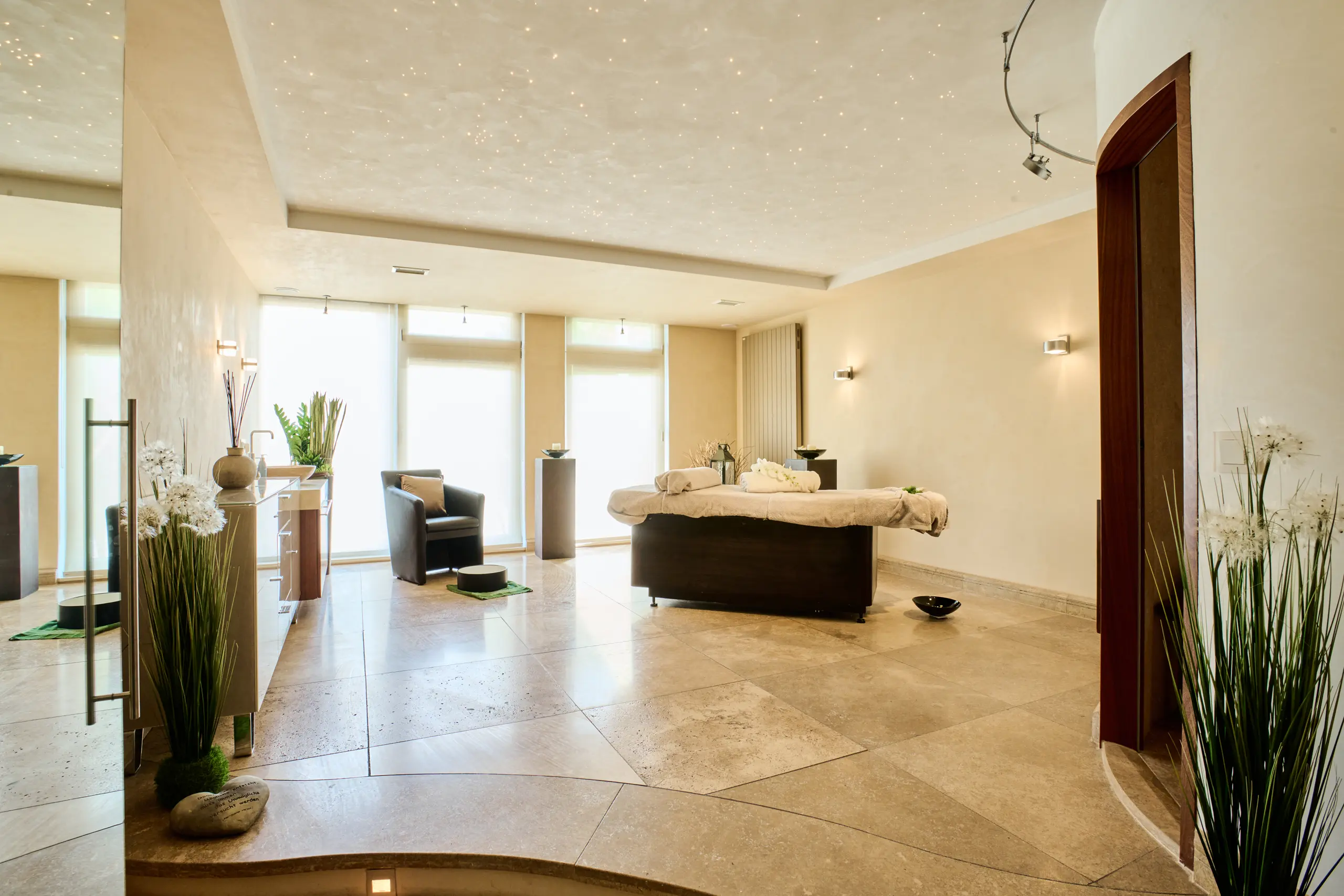 Maximilian Meyer Friseur Unterhaching Day Spa Massage