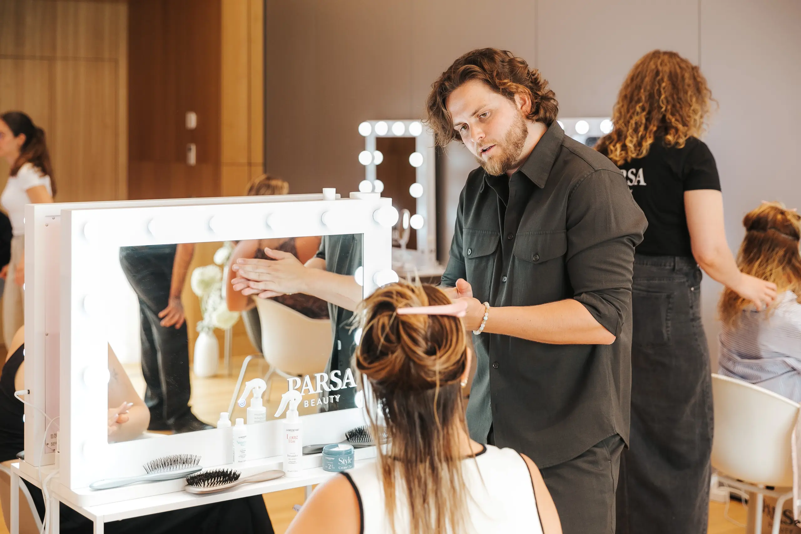 Maximilian Meyer Friseur Unterhaching PhilippLipiarski 9978