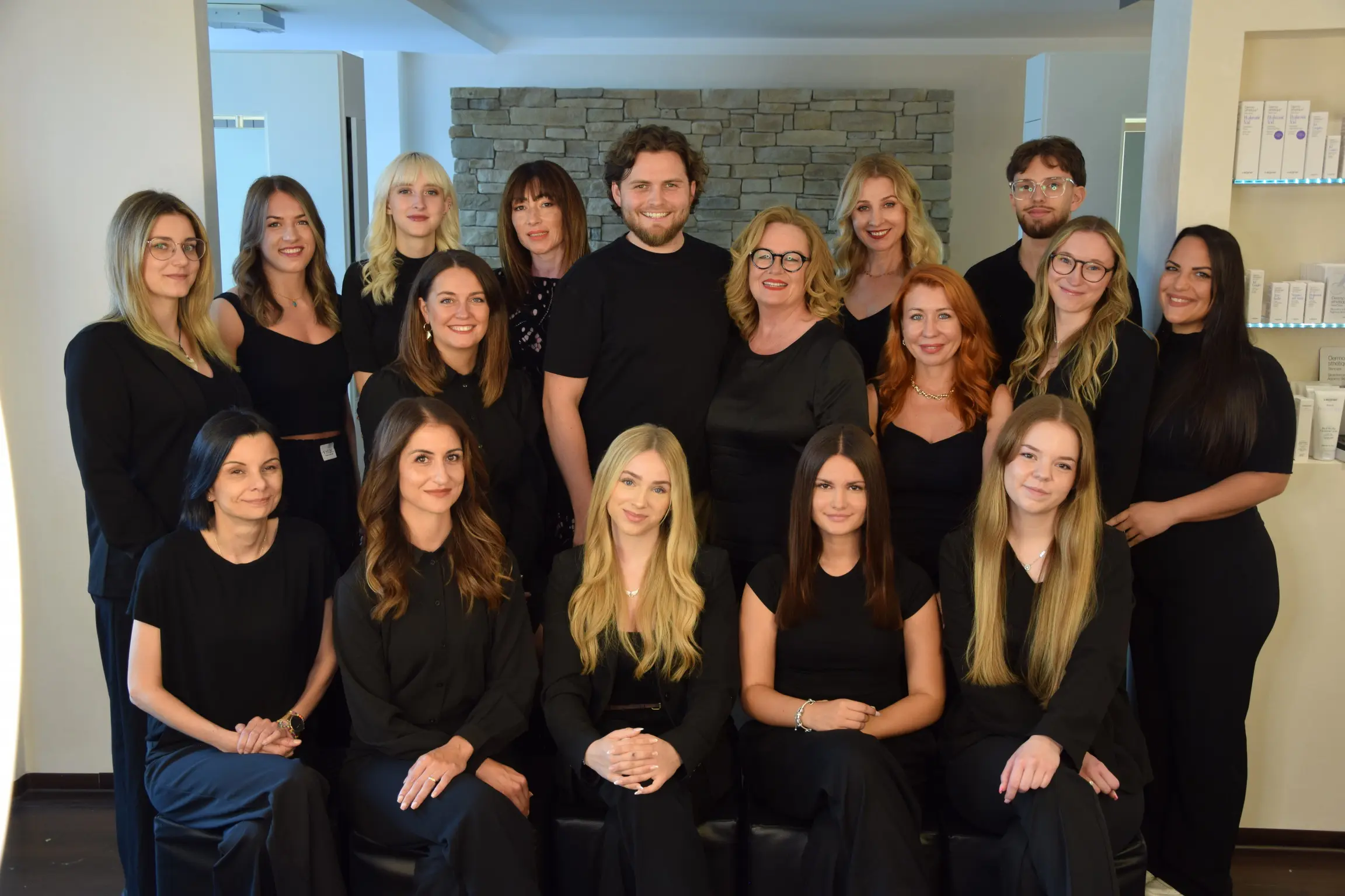 Maximilian Meyer Friseur La Biosthétique Unterhaching News Jobs 01