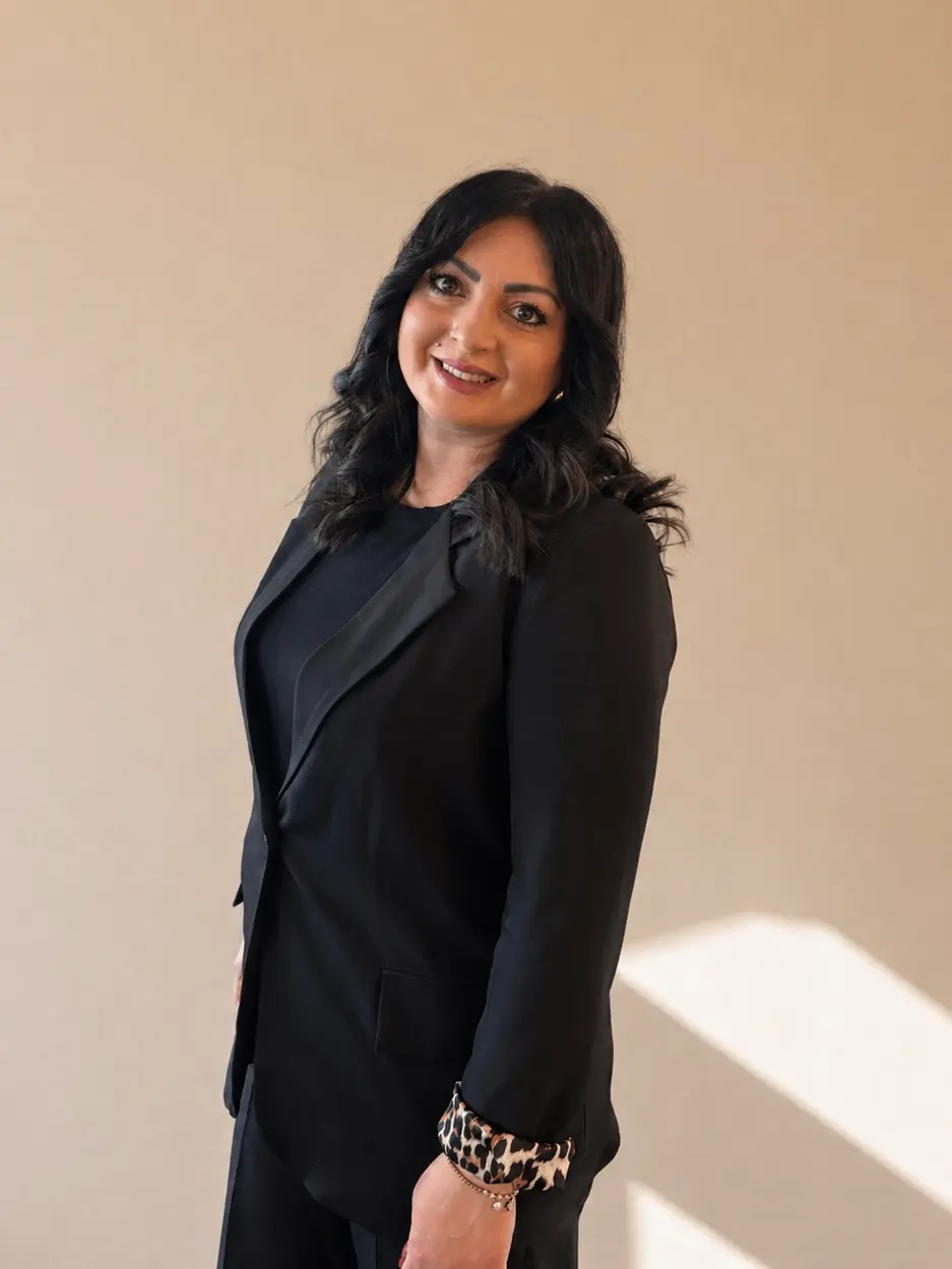 Maximilian Meyer Hair and Beauty Experts Unterhaching Team Sofia Preisliste